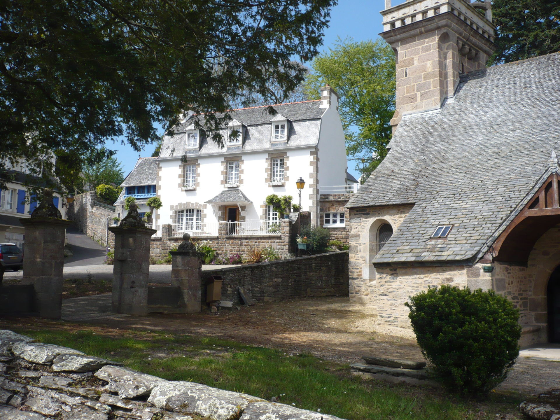 Locquénolé, une petite cité au calme