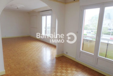 EXCLUSIVITE  A VENDRE  BREST  LAMBEZELLEC  APPARTEMENT T5  96M²  3 CHAMBRES  DOUBLE SEJOUR  PLACE DE PARKING  LOCATAIRES EN PLACE