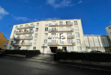 A VENDRE BREST KERINOU APPARTEMENT T3 BALCON ASCENSEUR PLACE DE PARKING