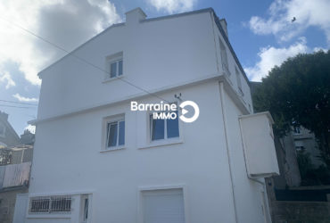 Immeuble Brest 11 pièce(s) 180 m2 – 4 appartements T1 bis – 1 Appartement T3 – Terrain en partie constructible