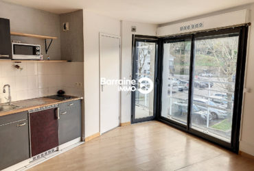 A VENDRE – HENNEBONT CENTRE VILLE – APPARTEMENT T2 de 38m² BIEN EXPOSE – RESIDENCE RECENTE AVEC ASCESNEUR