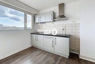 LOCATION BREST BELLEVUE APPARTEMENT T4 74,28 M² CHAUFFAGE INCLUS