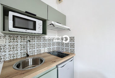 LOCATION BREST KERINOU STUDIO MEUBLE 18M2