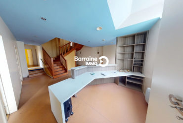 BREST LAMBEZELLEC : Maison T14 (255 m²) de 1904 sur parcelle de 149 m²