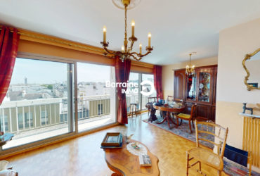 LORIENT CENTRE – RESIDENCE AVEC ASCENSEUR ET BALCON – APPARTEMENT T4 de 80m²  EXPOSE SUD AVEC VUE DEGAGEE