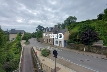 LOCATION : appartement de 2 pièces (60 m²) à MORLAIX