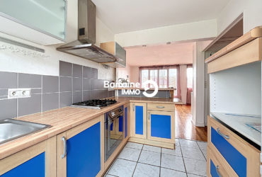LOCATION BREST KERICHEN APPARTEMENT T4 DE 68 M² GARAGE FERME