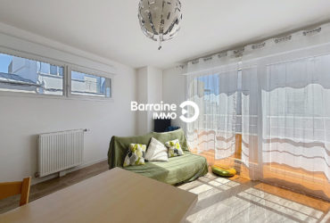 A LOUER BREST SAINT PIERRE APPARTEMENT T2 45.99 m² PARKING RESIDENCE RECENTE
