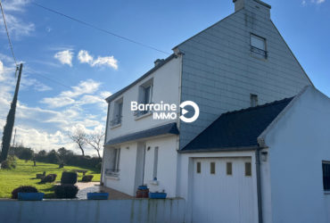 A VENDRE PLOUZANE MINOU  Maison indépendante sur un grand terrain avec garages et annexes.