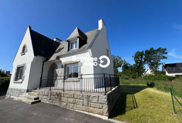 LOCATION : maison T7 (120 m²) à LA TRINITE PLOUZANE