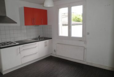 MORLAIX : appartement T4 (77 m²) à louer