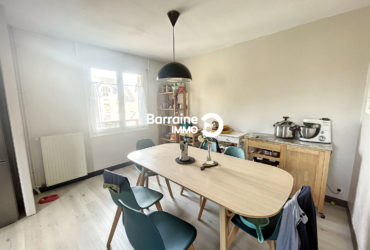 LE RELECQ KERHUON : appartement T5 (91 m²) à louer