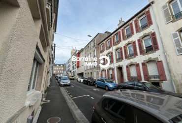 EXCLUSIVITÉ BARRAINE IMMO BREST ST MICHEL APPARTEMENT STUDIO de 13.94 m² PIÈCE AU CALME EXPOSEE SUD.