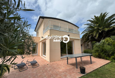 A VENDRE PLOUGASTEL DAOULAS CONTEMPORAINE T6 de 150 m² – TERRAIN 2200m²