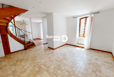 MAISON  SAINT  RENAN   7 PIECES  135M2  GARAGE