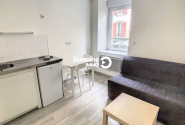 LOCATION BREST SAINT MARTIN STUDIO MEUBLE PROCHE COMMERCES ET TRAMWAY