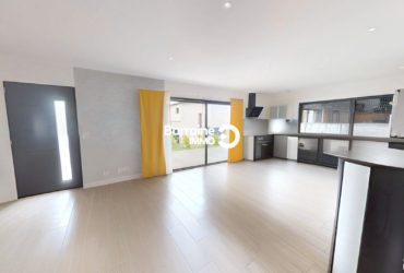 A VENDRE  MAISON DE PLAIN PIED STRUCTURE BOIS – SECTEUR MESSIOUAL – 3 CH