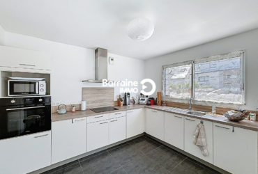 Maison de 6 pièces (120 m²) à louer à GUILERS - PLG188LR