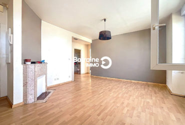 LOCATION d’un appartement de 3 pièces (65 m²) à LORIENT