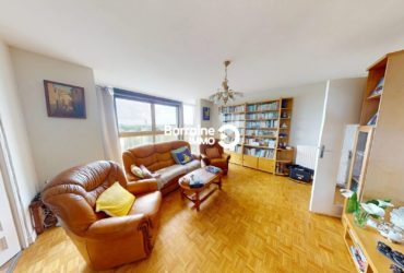 LANESTER – APPARTEMENT T4 de 82M² ASCENSEUR -DERNIER ETAGE