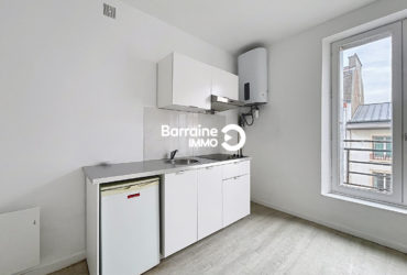 LOCATION  BREST APPARTEMENT  STUDIO 21.26 M² CENTRE JAURES  HYPER CENTRE  PROCHE TOUS COMMERCES ET TRAMWAY