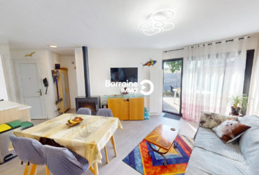 GUIDEL – APPARTEMENT T2 EN REZ DE JARDIN VENDU MEUBLE AVEC PARKING PRIVE