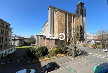 EXCLUSIVITÉ A VENDRE BREST SIAM EGLISE SAINT-LOUIS LOT DE DEUX APPARTEMENTS T4 de 72 m² chacun
