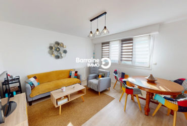 EXCLUSIVITE AGENCE – LORIENT SAINT ARMEL – APPARTEMENT T3 RENOVE de 62m² EXPOSE SUD AVEC BALCON