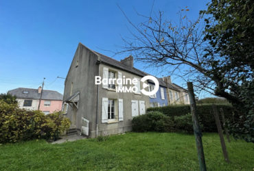 A VENDRE MAISON BREST RIVE GAUCHE SECTEUR LANREDEC PROCHE CENTRE VILLE MAISON A RENOVER TRES BEAU POTENTIEL