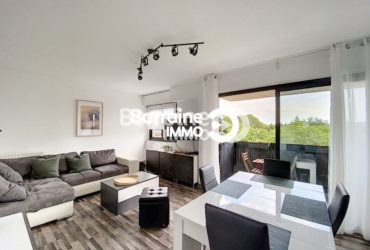 A vendre en exclusivité, à BREST, secteur QUIZAC école de commerce, appartement T4, 84.2 m2, 3 chambres, balcon, parking couvert.