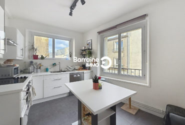 LOCATION BREST SAINT MARTIN APPARTEMENT T4 MEUBLÉ TROIS CHAMBRES