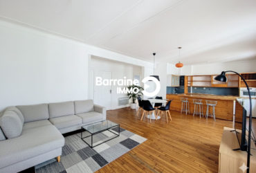 LOCATION  BREST  LIBERTE  APPARTEMENT T4  69m²  DERNIER ETAGE