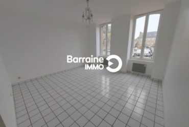LOCATION d&rsquo;un T2 (48 m²) – SAINT POL DE LEON CENTRE