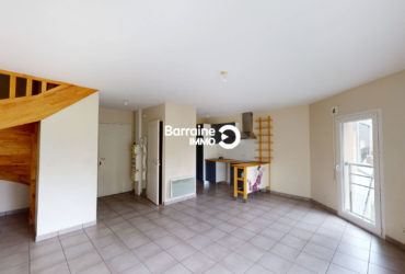EXCLUSIVITE   A VENDRE  BREST LAMBEZELLEC  APPARTEMENT   DUPLEX  T3   58M²   2 CHAMBRES  BALCON PARKING