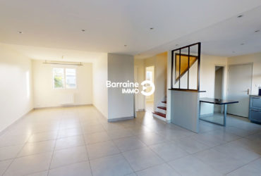 A  LOUER  MAISON  92M2  5  PIECES  TERRASSE  JARDIN