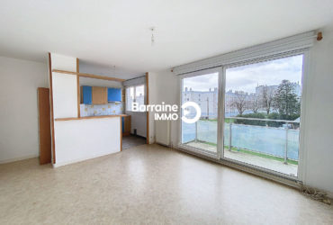 LOCATION BREST SAINT PIERRE STUDIO SPACIEUX 28,66 M² LUMINEUX BALCON PROXIMITE TRAMWAY / BUS / COMMERCES