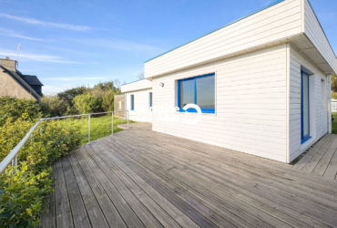 CONTEMPORAINE EN BOIS AVEC VUE MER, À 500M DE LA PLAGE  CAMARET SUR MER