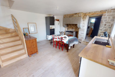 Maison à vendre à Mespaul – 5 pièces-terrain de 5016 m²