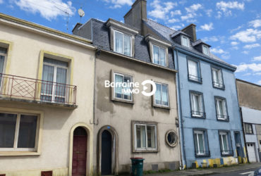 Exclusivité brest Saint-Martin Immeuble de 1954 comprenant 3 Appartements tous loués.