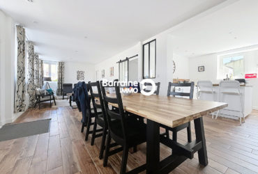 MAISON RENOVEE AU COEUR DE CROZON