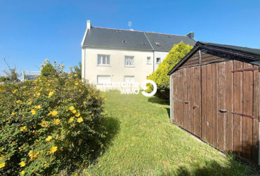 MAISON AVEC BEAUCOUP DE POTENTIEL + TERRAIN DIVISIBLE CROZON CENTRE