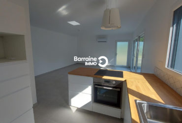 Maison en bois neuve de plain pied T4 (77 m²) à louer à SAINT MARTIN DES CHAMPS