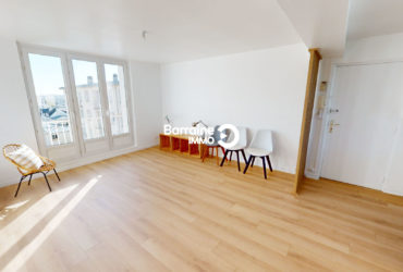 A  LOUER  APPARTEMENT  MEUBLE  T4  GARAGE  CAVE  SAINT  LUC