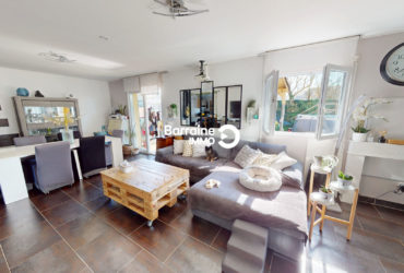 Maison spacieuse à vendre à Guilers – 5 chambres, jardin et confort moderne