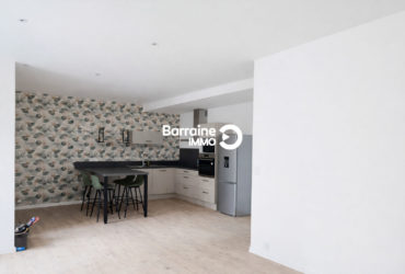 Appartement rénové 3 pièces de  56.77 m2 hyper centre ville