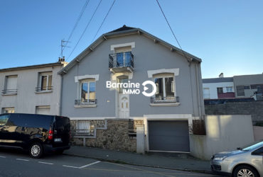 A VENDRE BREST STRASBOURG MAISON DE VILLE 95 M² 3 CHAMBRES GARAGE