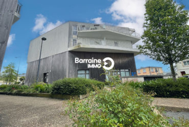 A VENDRE  BREST  SAINT PIERRE  APPARTEMENT T2  LOCATAIRE EN PLACE BALCON PARKING