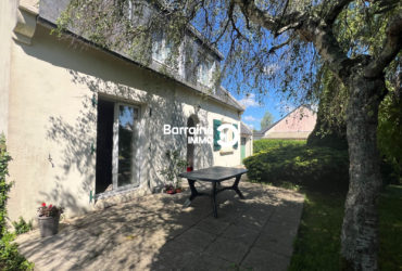 A VENDRE  PLOUGASTEL-DAOULAS   MAISON T6  4 CHAMBRES  TERRAIN DE 760M²   DOUBLE GARAGE.