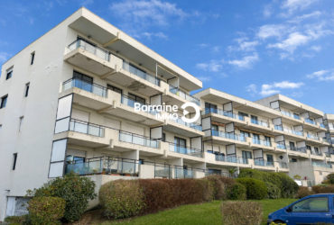 BREST FORESTOU – VENTE d&rsquo;un appartement T4 de 85.10 m² – Ascenseur – Terrasse 14.4 m² – Vue mer – Garage – Parking