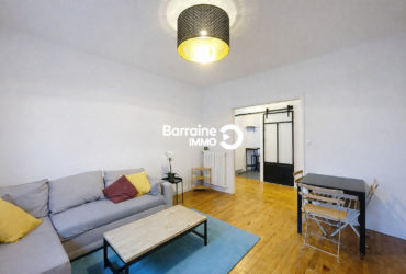 A  LOUER  BREST  SIAM APPARTEMENT T3 MEUBLE